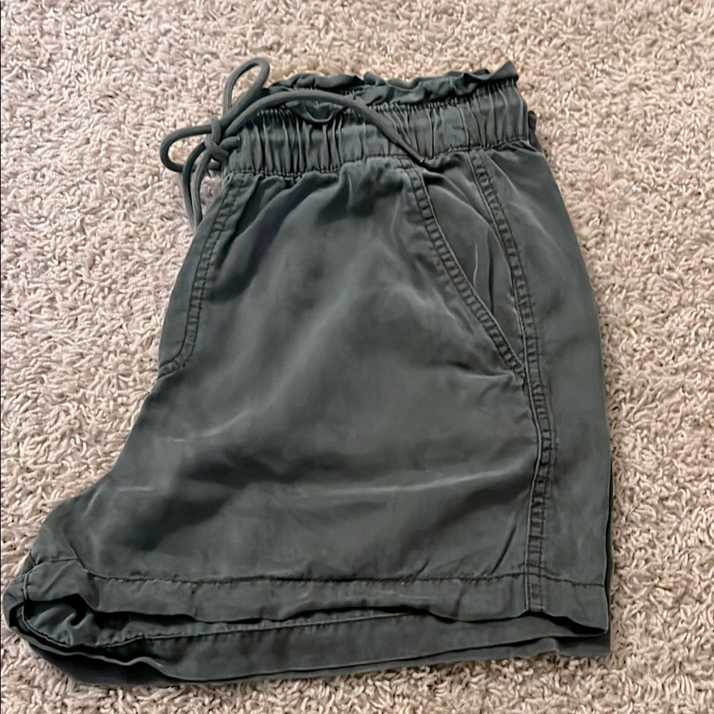 LOFT Green Shorts with Elastic Waistband